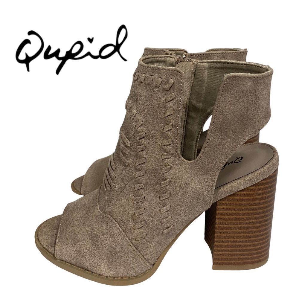 NEW in Box QUPID Brammer-10 Taupe Peep Toe Heeled Sandals 5.5 6 10